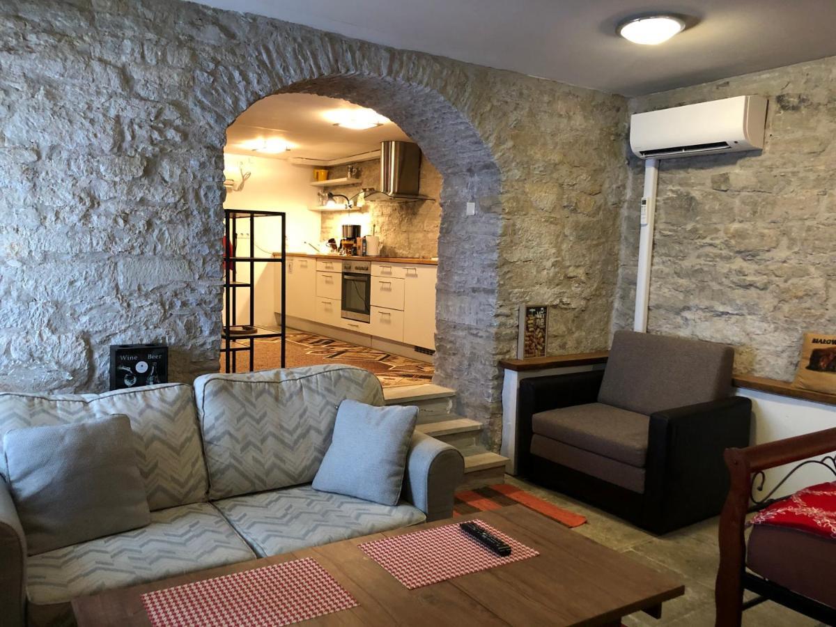 קורסארה Kauba 6A Apartment מראה חיצוני תמונה